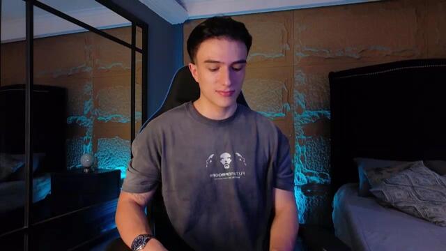 aslan-fox, webcammodell på Flirt4Free: bilder
