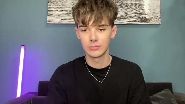 yoursweetyguy ב-Chaturbate: תמונות ופרופיל