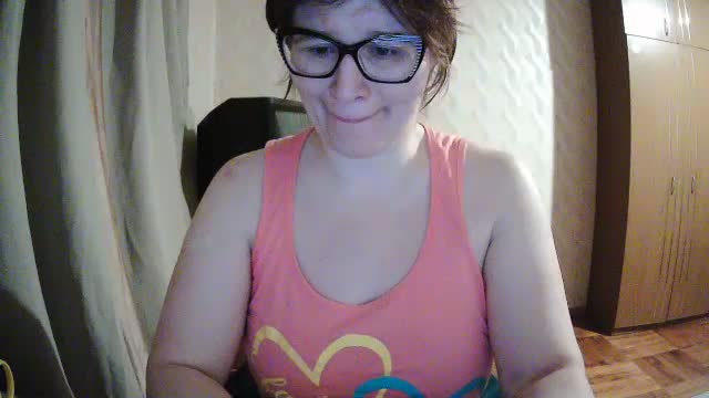 sabrinashine (XloveCam): nuotraukos, profilis