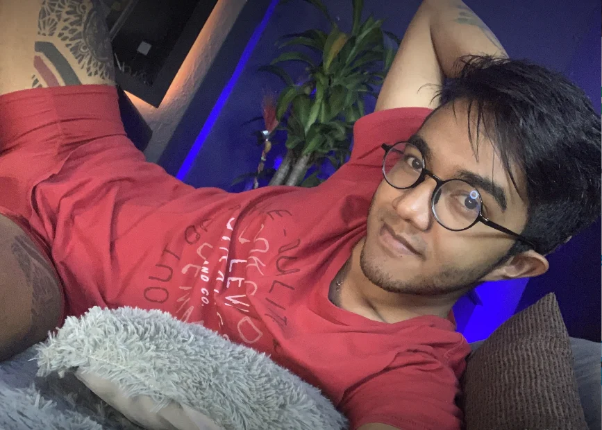 Preview photo of webcam model Samuel_thompson on Stripchat
