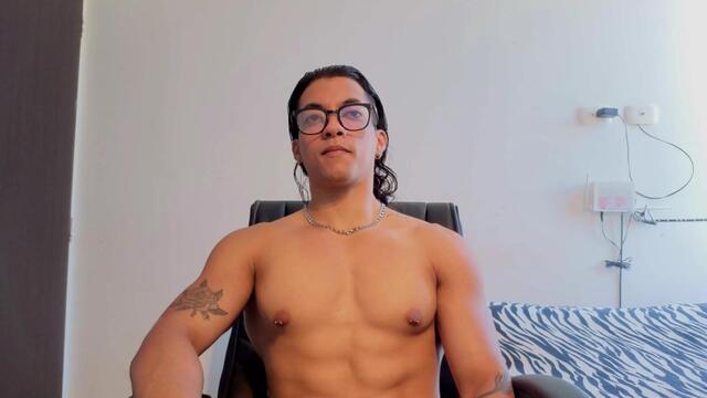 noha-miller — Flirt4Freeのライブ配信モデル：写真・プロフィール