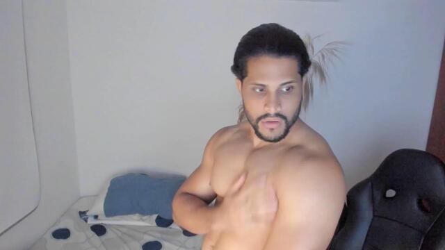 pier-simons – Webcam-Modell auf Flirt4Free