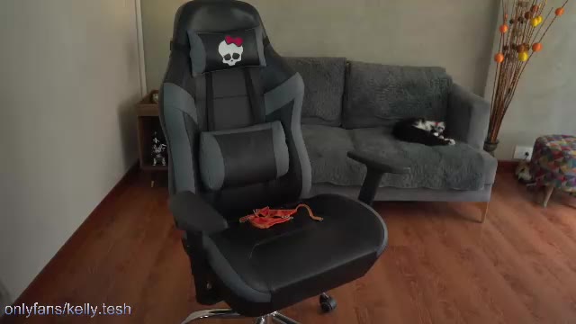 kellytesh na Chaturbate: zdjęcia i profil