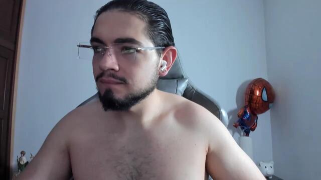 luigi-white, webcammodel på Flirt4Free: fotos