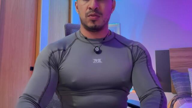 chris-clarck – Webcam-Modell auf Flirt4Free