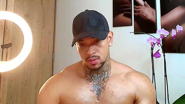stiven-collins — Flirt4Free वेबकैम मॉडल: फ़ोटो