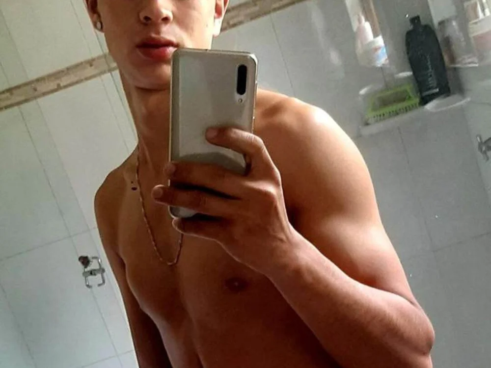 manulito260, webcammodel på Stripchat: fotos