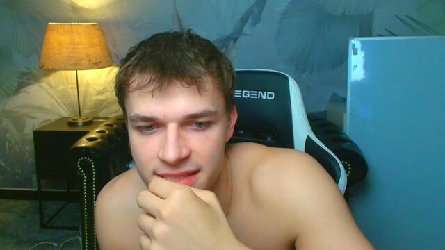 janis-berzin – Webcam-Modell auf Flirt4Free