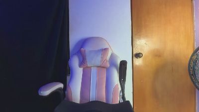Preview photo of webcam model allisondark666 on Cam4