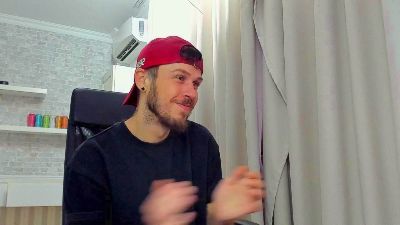 jonahshaw – Cam4 webkamerás modell