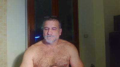 915051 (Cam4): fotod ja profiil