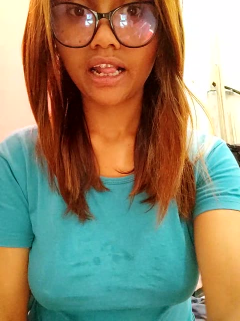 faourymym – уебкам модел в BongaCams: снимки