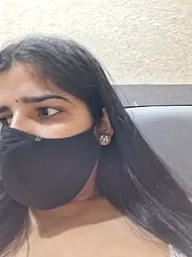 Anllela_Sagraa – Webcam-Modell auf Stripchat