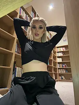 AlyssaFoxx_, modèle webcam Stripchat : photos