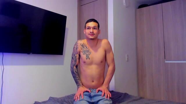 morthy-d, model webcam de Flirt4Free: fotos