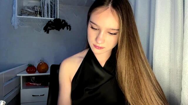 liliana-wdowiak: عارضة كاميرا ويب على Flirt4Free