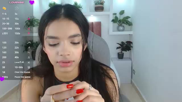 salome_veles, model webcam de Chaturbate: fotos