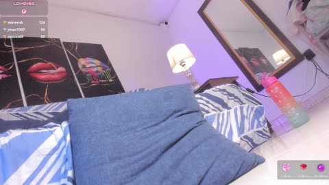 yiovanna, webcammodell på BongaCams: bilder