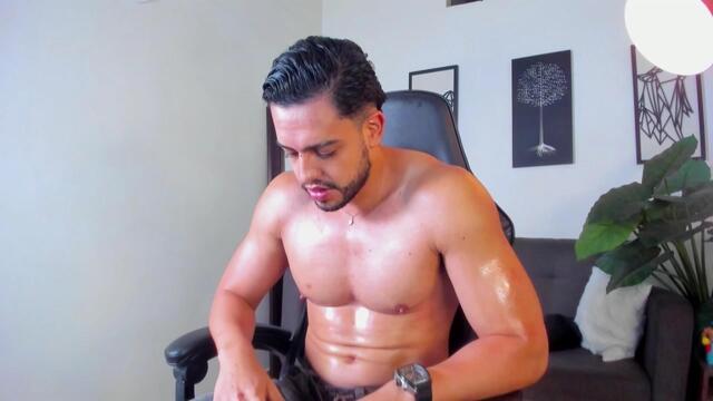 justin-knox: عارضة كاميرا ويب على Flirt4Free