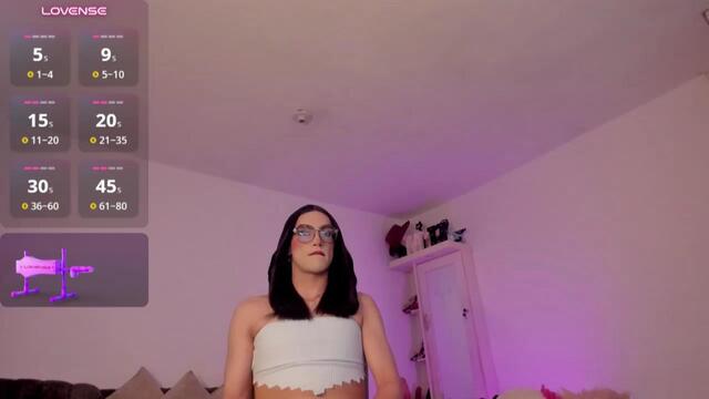 dazuna-block na Flirt4Free: fotky a profil