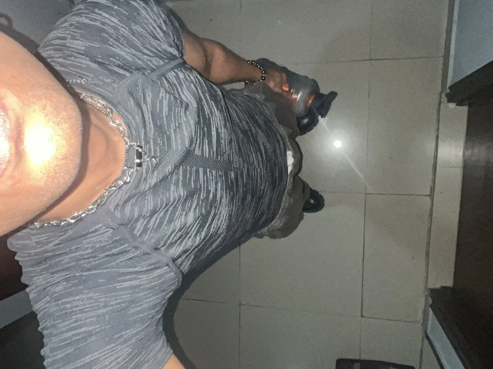 raksh_muscletop, вебкам модел на Stripchat: слике