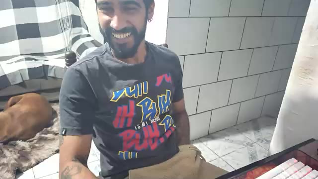 dmacedo96 na Chaturbate: fotky a profil