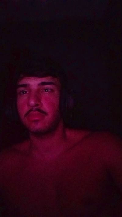 Preview photo of webcam model robsonhaha on Cam4