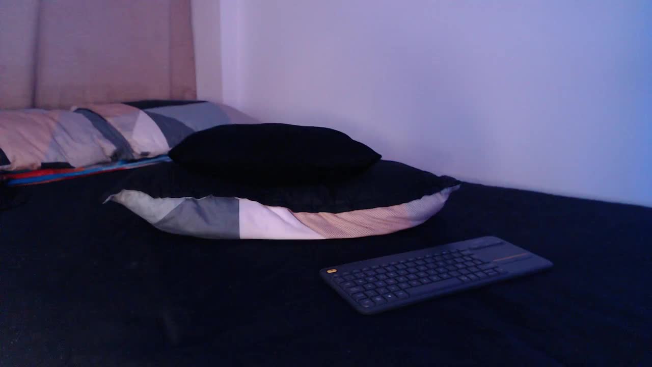 kayylaa, webcammodell på XloveCam: bilder