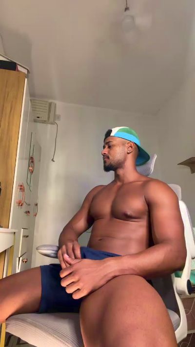 jhefiinho, μοντέλο webcam στο Cam4