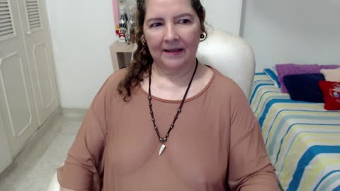 leonela-68 — BongaCams 直播模特:照片与资料