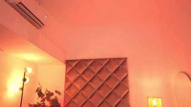 malaia_hills, cam model su Chaturbate: foto