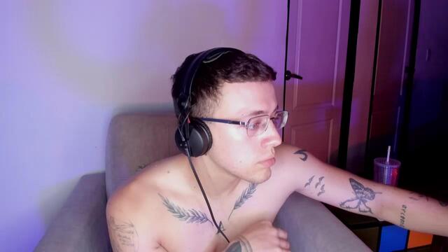 james-coltt — Flirt4Freeのライブ配信モデル：写真・プロフィール
