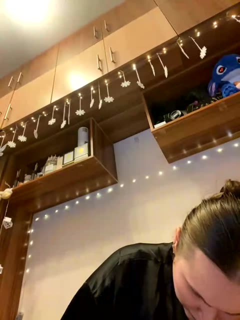 elya6 – уебкам модел в BongaCams: снимки