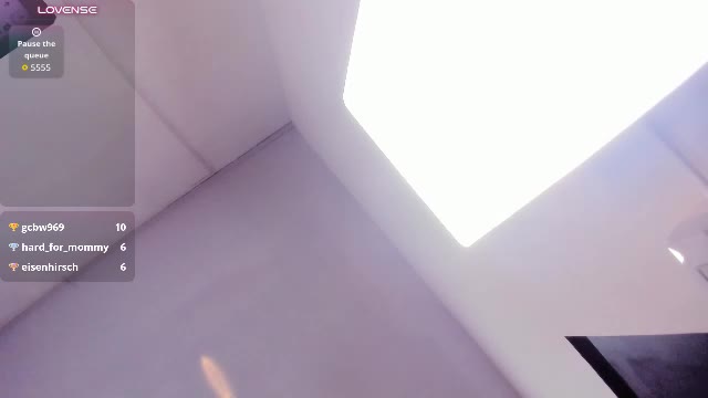 emma_fox84 на Chaturbate: слики и профил