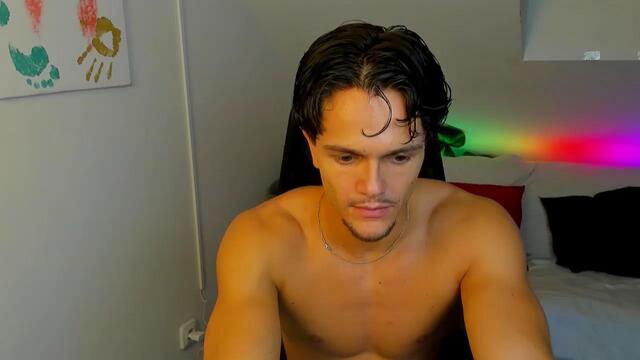 Preview photo of webcam model brooklyn-spencer on Flirt4Free