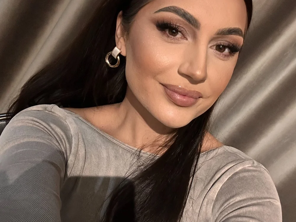 ClaraaJoy na Stripchat: fotky a profil