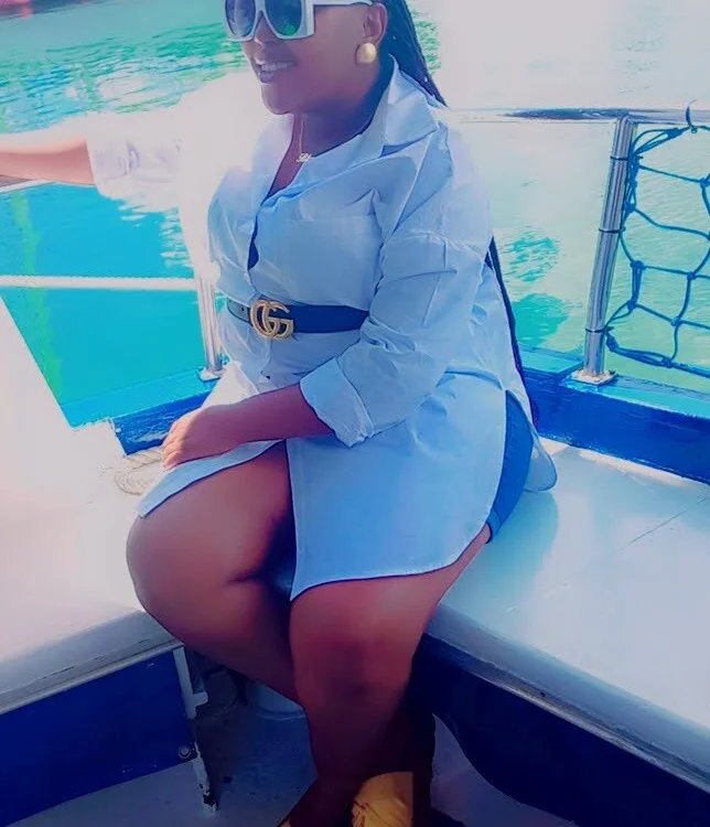 CHERRYYUMMY — Stripchat वेबकैम मॉडल: फ़ोटो