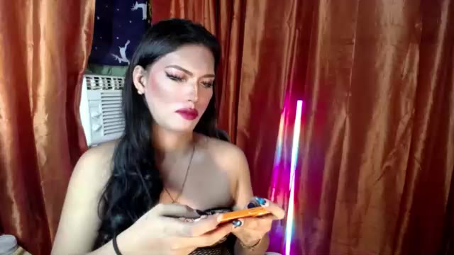 queensilvanna – уебкам модел в Chaturbate: снимки