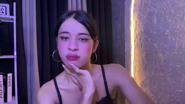 avaia_jones – уебкам модел в Chaturbate: снимки