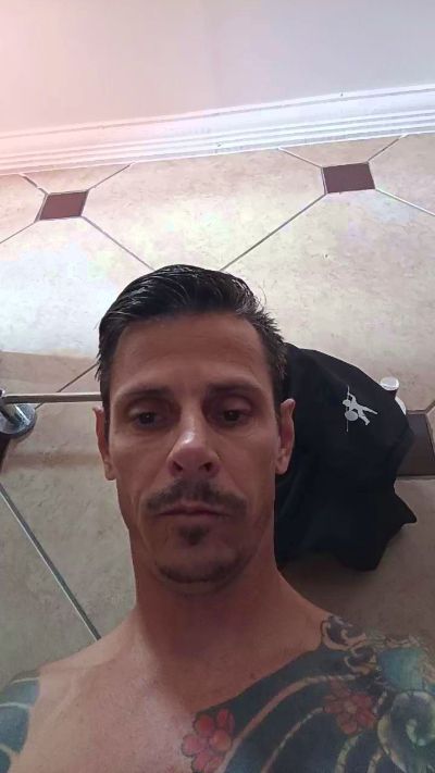 Preview photo of webcam model massagista19cm4 on Cam4