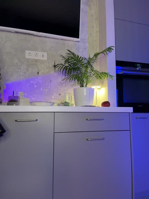 -tatuha-, webcammodel op BongaCams: foto's