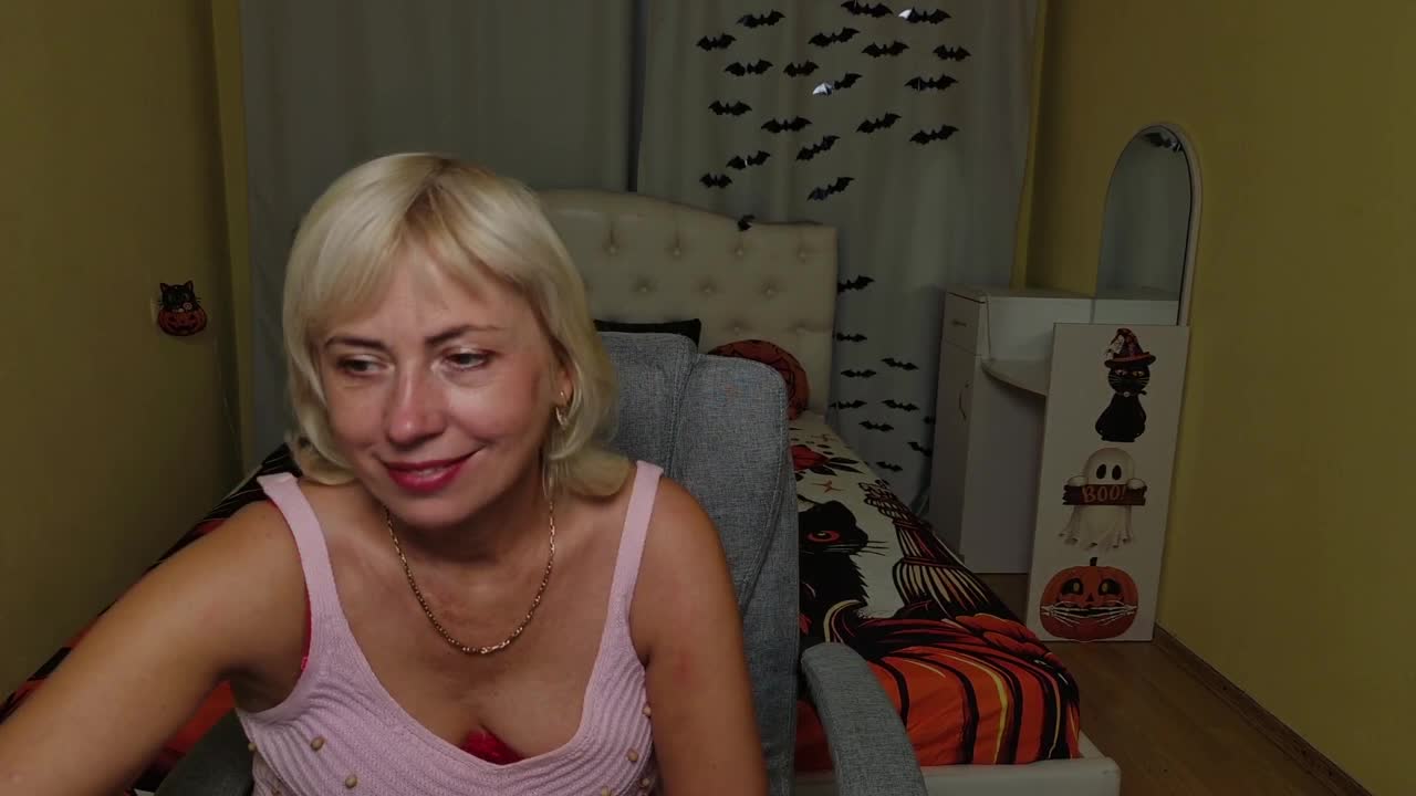 laurenwishy, cam model su XloveCam: foto