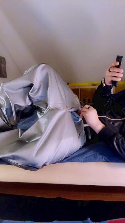 fetishjeans (Cam4): nuotraukos, profilis