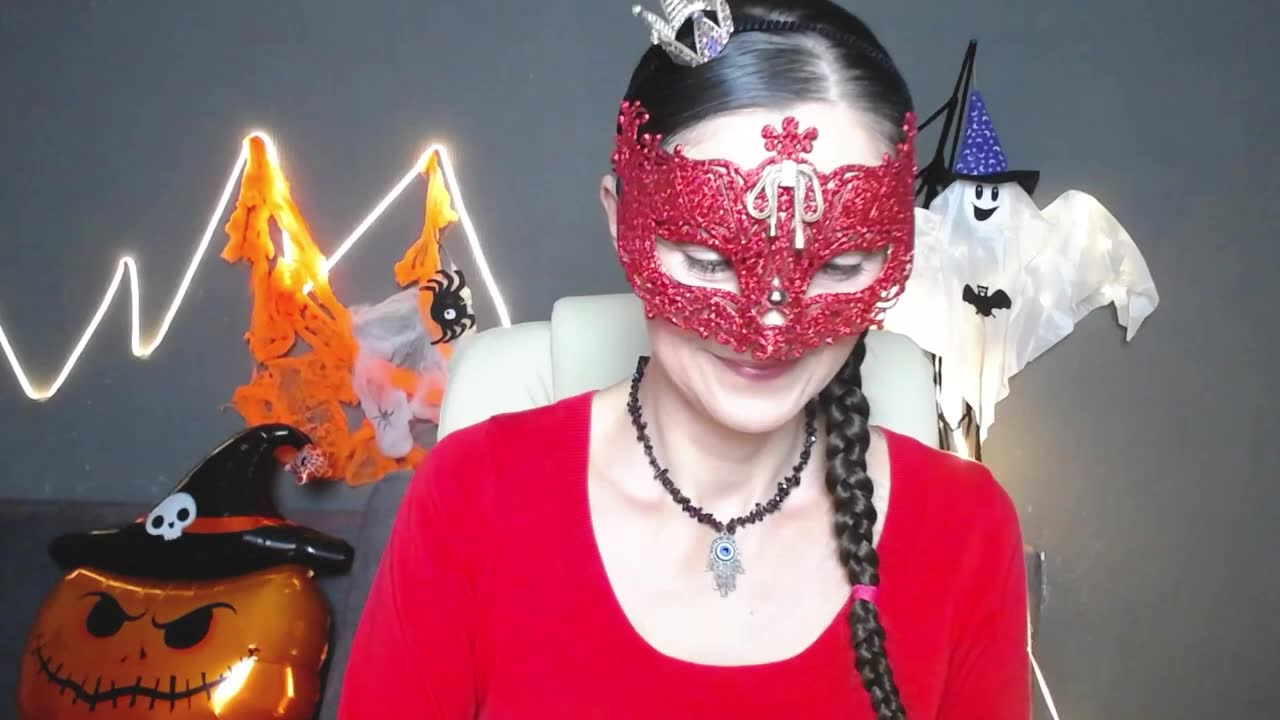 tayaflavy — XloveCam वेबकैम मॉडल: फ़ोटो