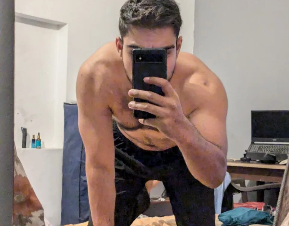 Abhi-here – Stripchat webkamerás modell