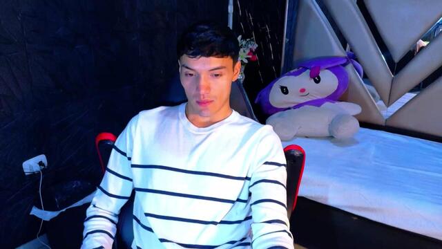 jacksonn-carter, webcammodel på Flirt4Free: fotos