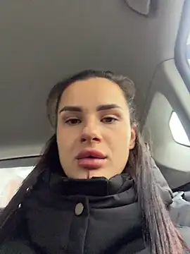 MiraReach – уебкам модел в Stripchat: снимки