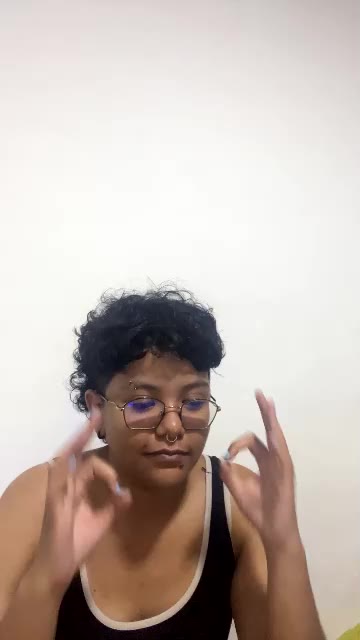 edxxxnw: عارضة كاميرا ويب على Chaturbate