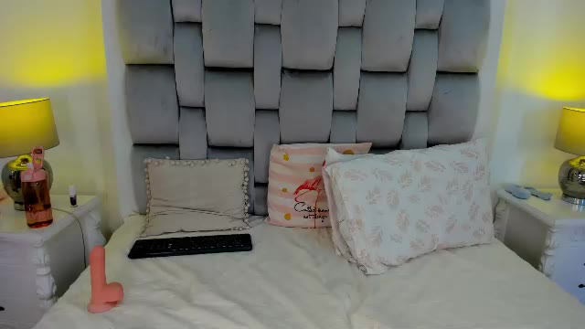 tiana_chocolate_ (Chaturbate): fotod ja profiil