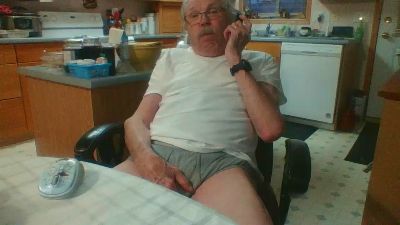 torem052, webcam model na Cam4: slike